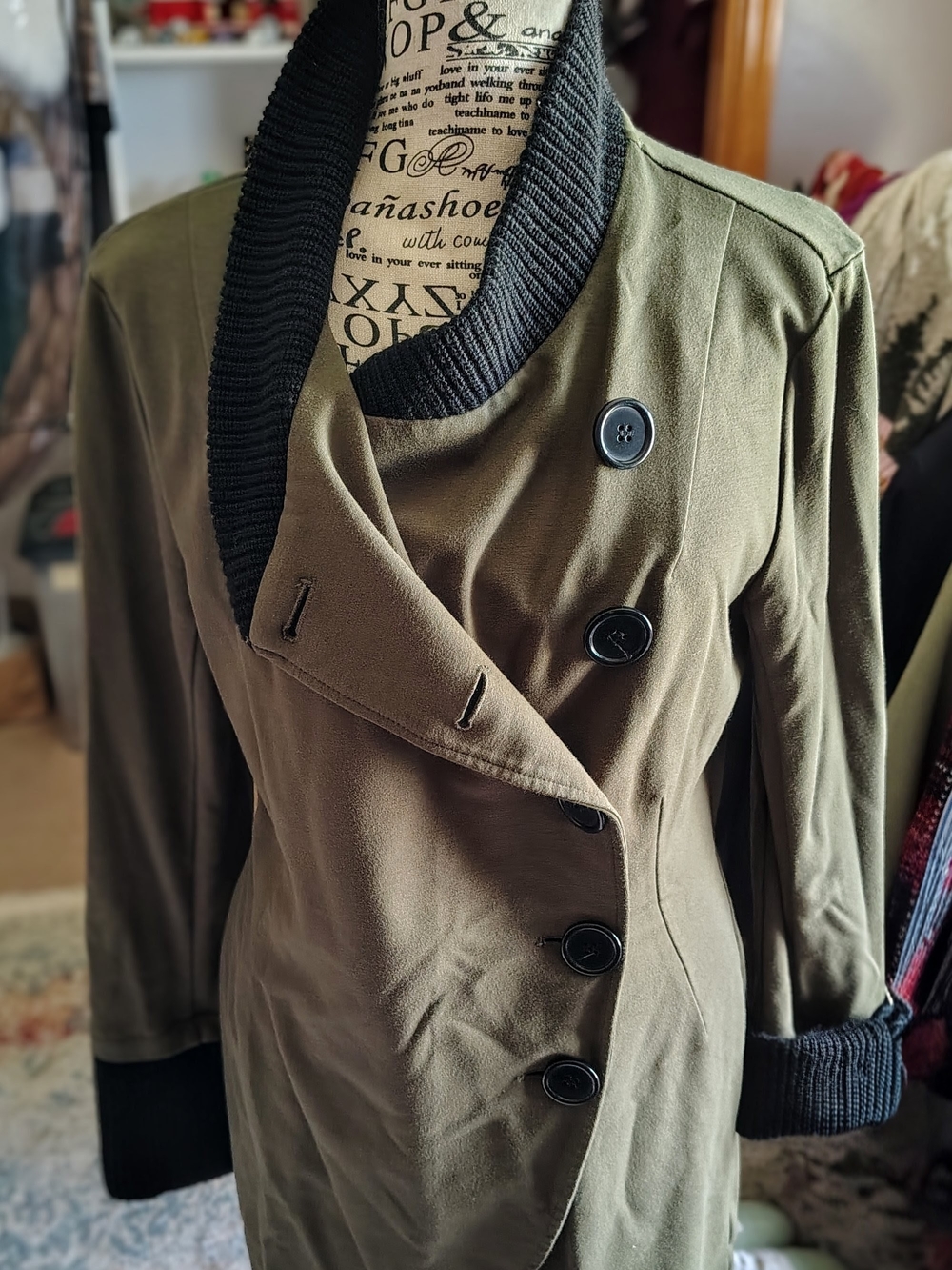 Women’s Olive Green Button-Front Coat with Contrast Black Shawl Collar